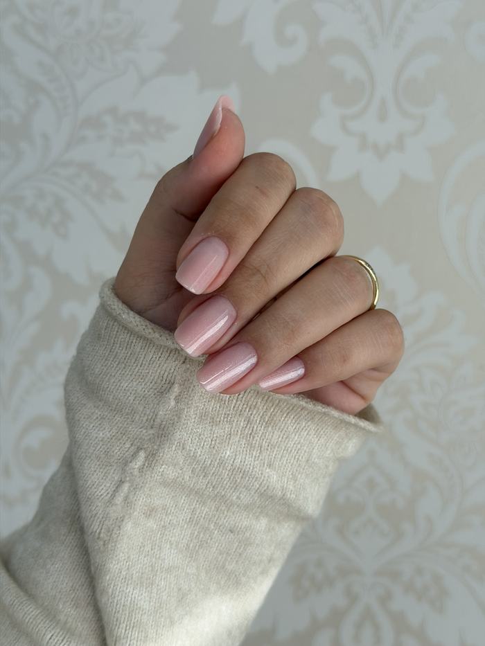 Nail art realizzata in centro